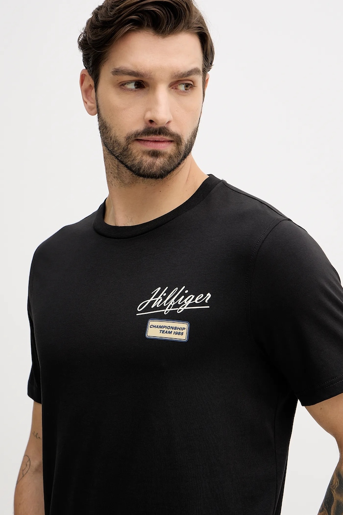 Bavlnené tričko Tommy Hilfiger čierna MW0MW41471
