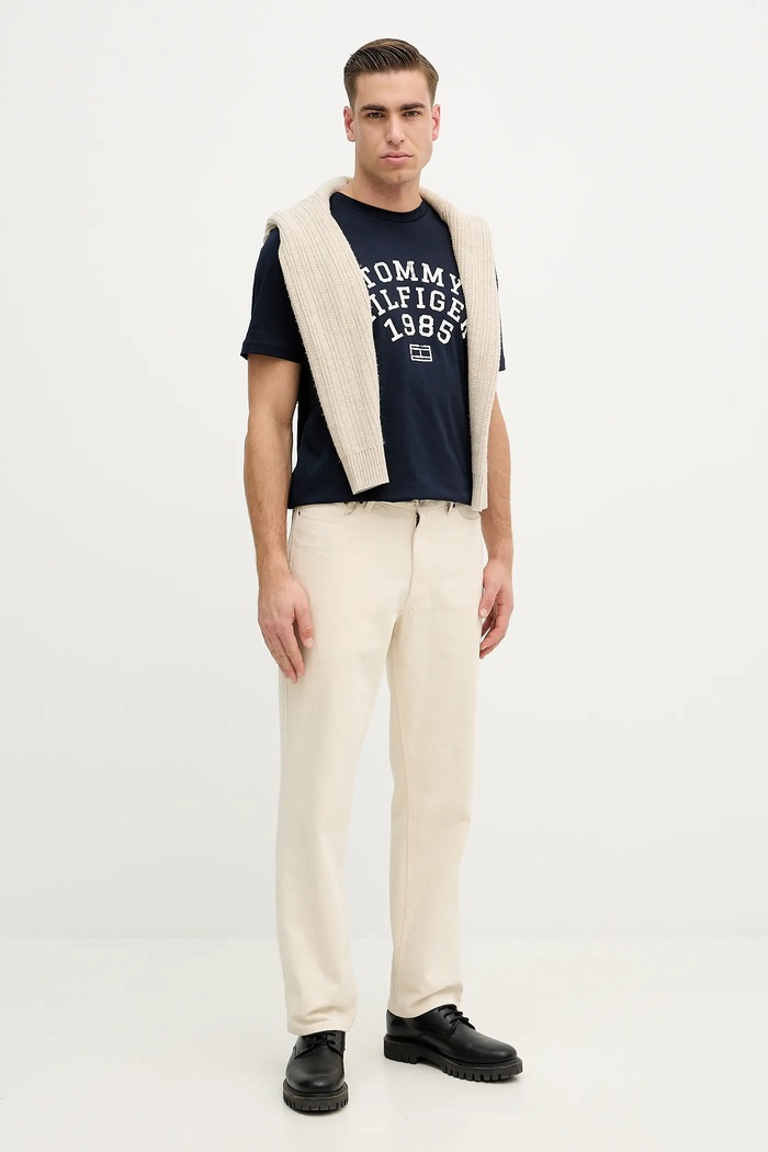 Βαμβακερό μπλουζάκι Tommy Hilfiger MW0MW41470 σκούρο μπλε SS26
