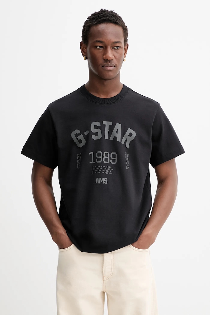 Памучна тениска G-Star 89 back gr loose свободна черен D26857.C784