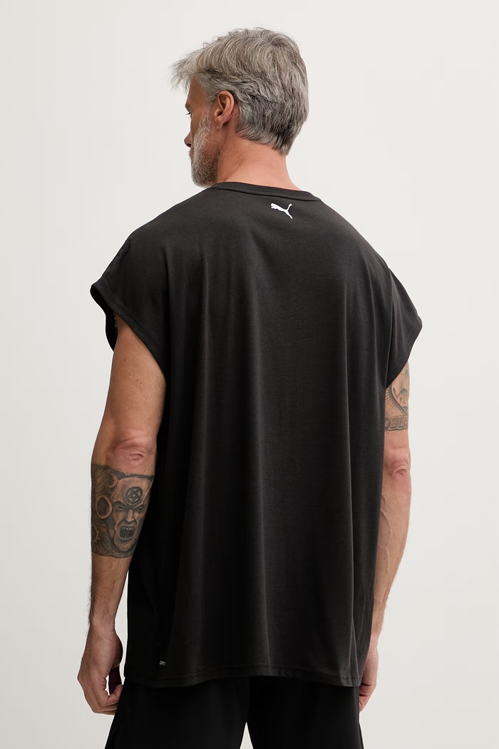 Oblačila Puma trening kratka majica moška GRAPHIC CUTOFF 528529 črna