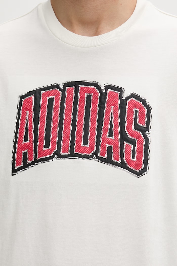 Βαμβακερό μπλουζάκι adidas Stadium KB4928 μπεζ