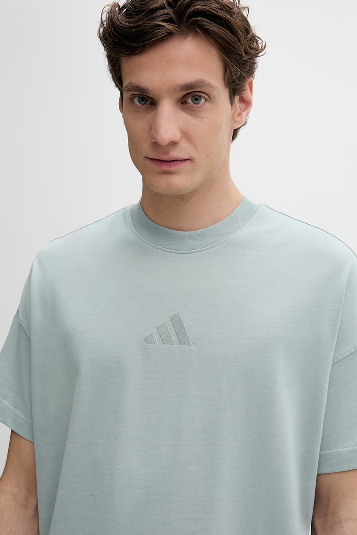 Памучна тениска adidas тюркоазен KC3189