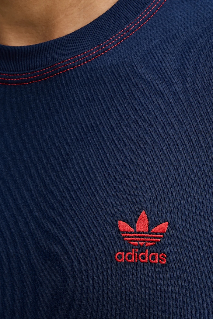 Bavlnené tričko adidas Originals KE1206 tmavomodrá