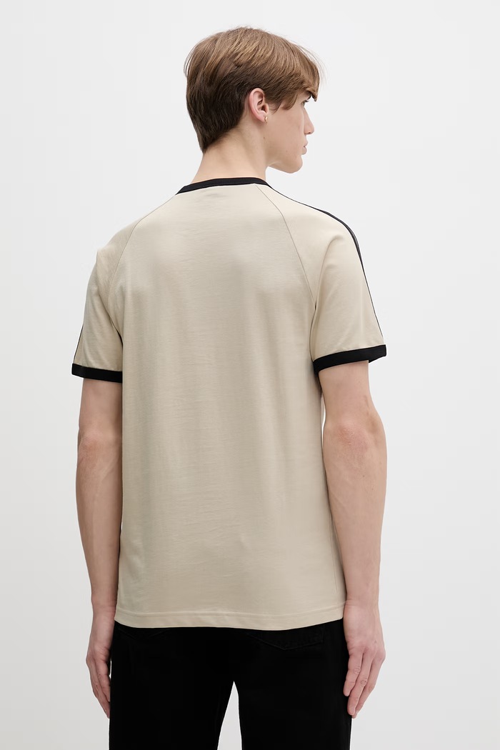 Odzież adidas Originals t-shirt bawełniany KE7964 beżowy