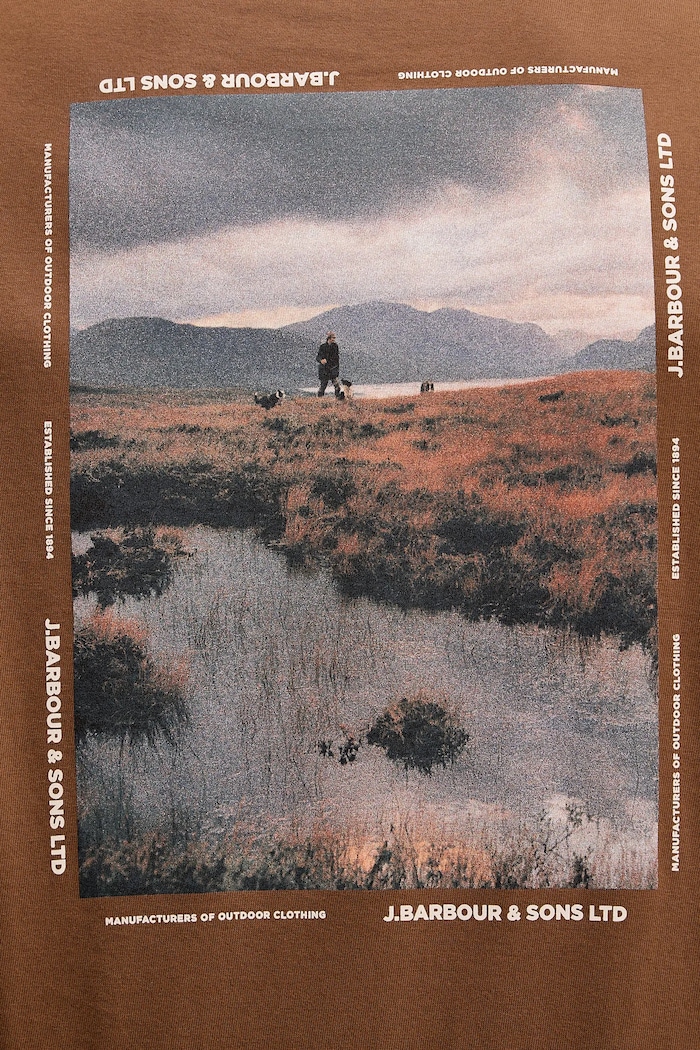 Βαμβακερό μπλουζάκι Barbour Parkend MTS1541 καφέ