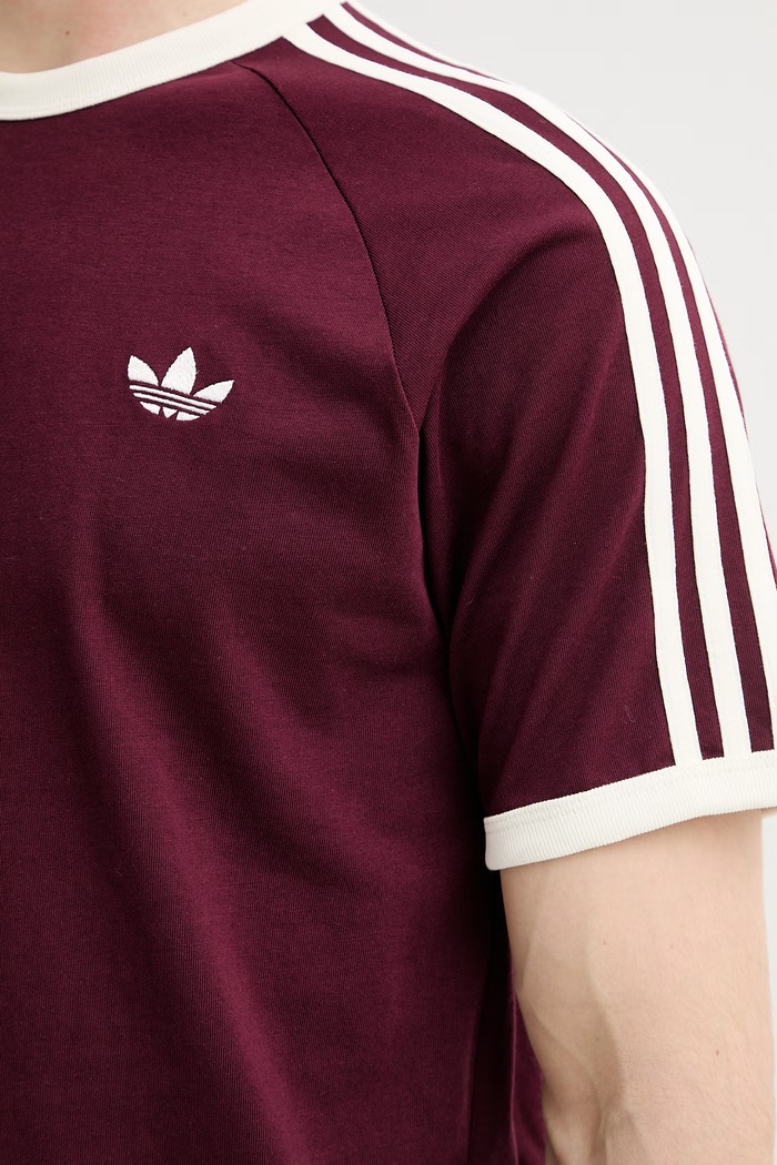 Bavlnené tričko adidas Originals KQ9639 burgundské