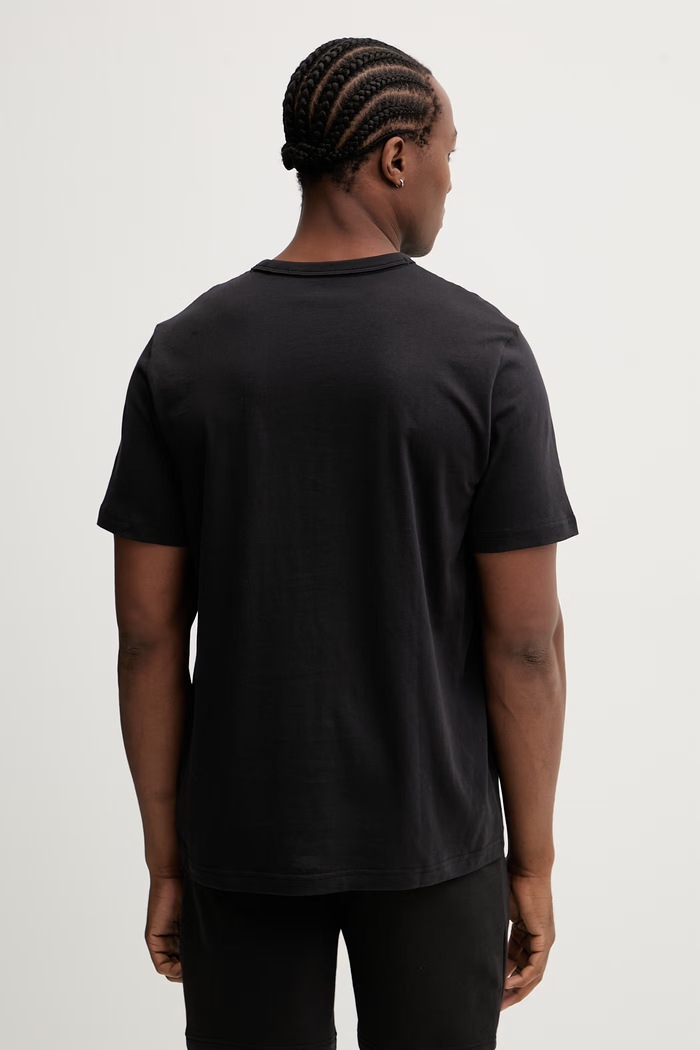 Oblečenie Bavlnené tričko Puma Essential elevated 692054 čierna