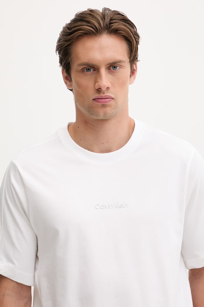 Calvin Klein Performance tričko pánske s bavlnou béžová LVGMS6K100