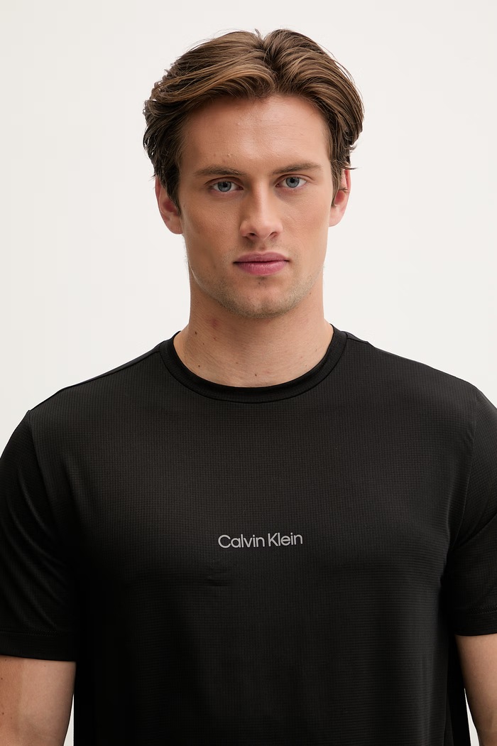 Calvin Klein Performance tréningové tričko pánske čierna LVGMS6K114