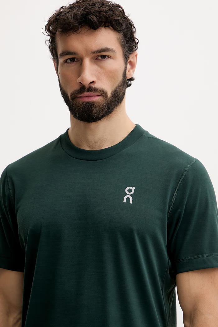 On tricou de antrenament pentru bărbați verde 1MG10284407