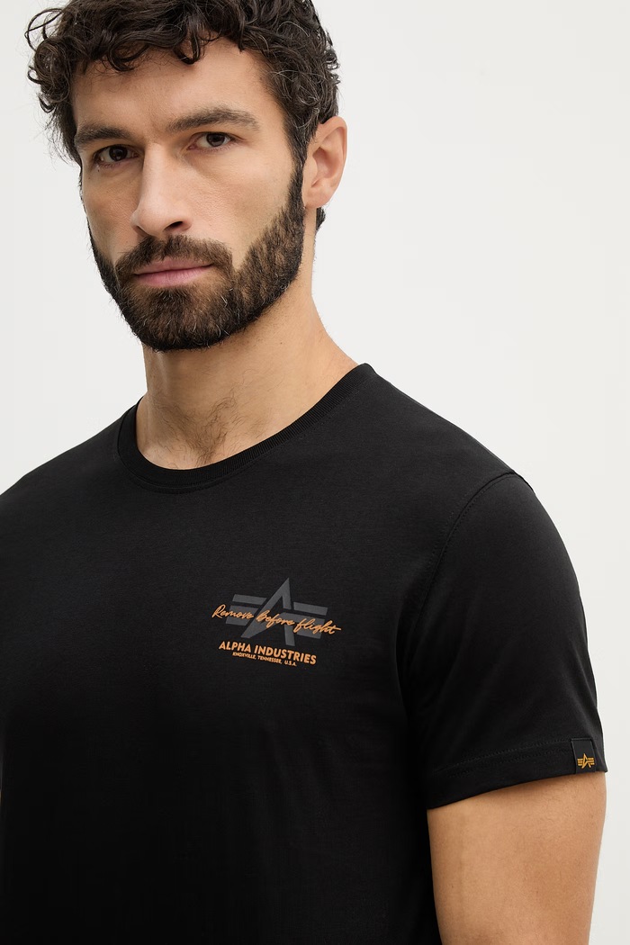 Βαμβακερό μπλουζάκι Alpha Industries Tonal Logo Print μαύρο 266525
