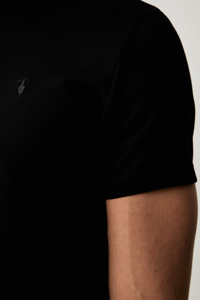 Trussardi T-shirt męski bawełniany z elastanem G0228000123N czarny