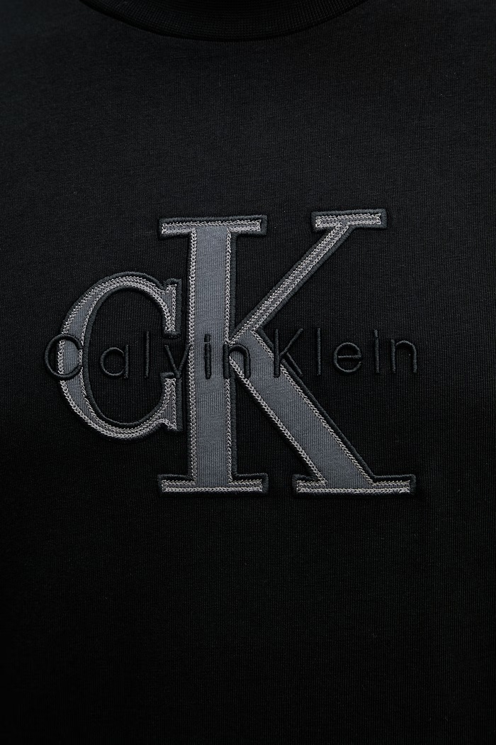 Calvin Klein Jeans tričko pánske bavlnené LV04RF819G čierna