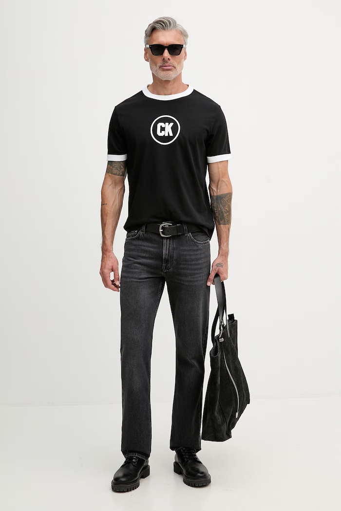 Calvin Klein Jeans tričko pánske bavlnené LV04RF821G čierna SS26