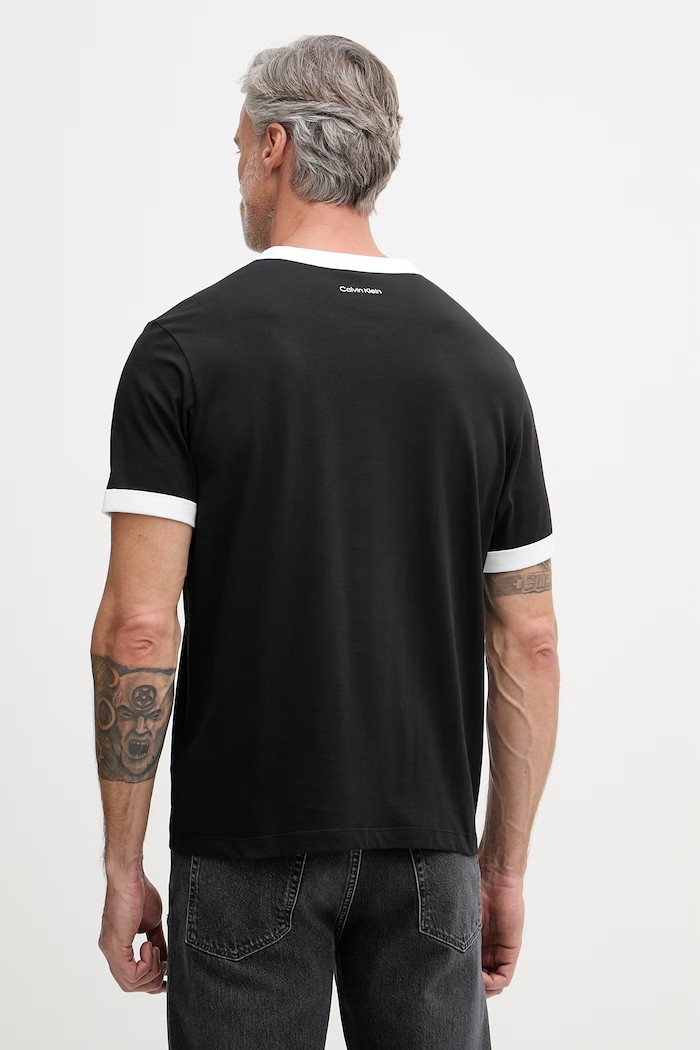 Oblečenie Calvin Klein Jeans tričko pánske bavlnené LV04RF821G čierna