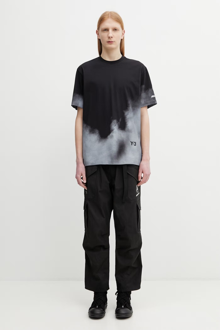 Y-3 x F1 TOUR SS TEE basic tričko bavlnené pánske KR2376 čierna