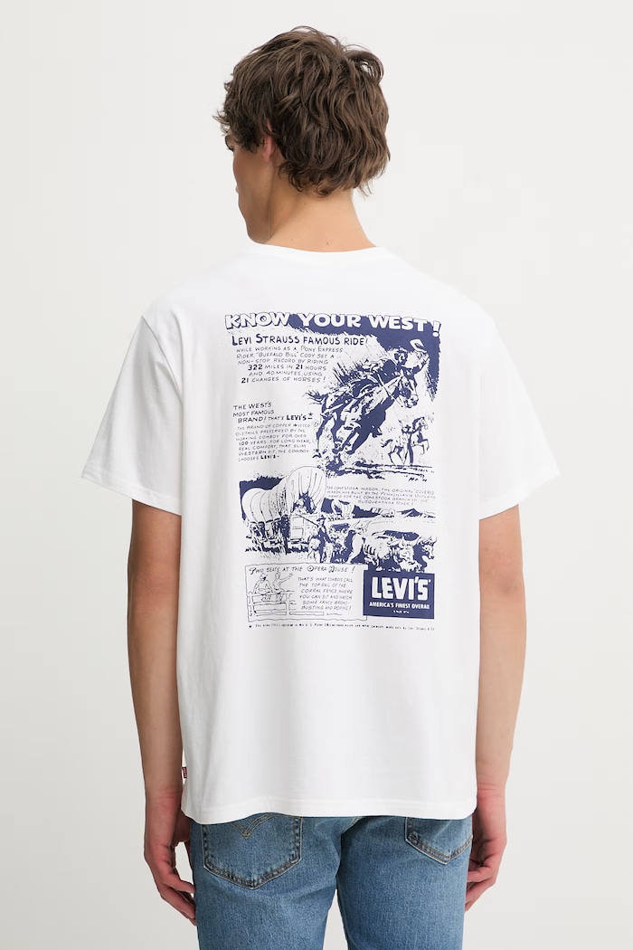 Памучна тениска Levi's SS RELAXED FIT свободна бял 16143.2447