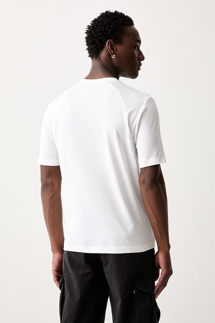 Odzież Calvin Klein T-shirt męski z bawełną LV00NM3019 biały