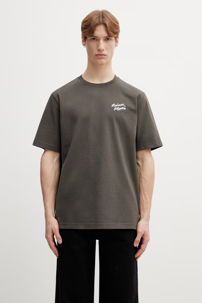 Хлопковая футболка Maison Kitsuné Handwriting хлопок зелёный MM00126KJ7025