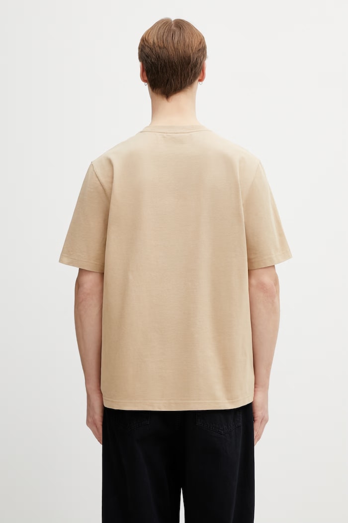 Одяг Бавовняна футболка Maison Kitsuné Dressed Fox QM00101KJ7025 бежевий