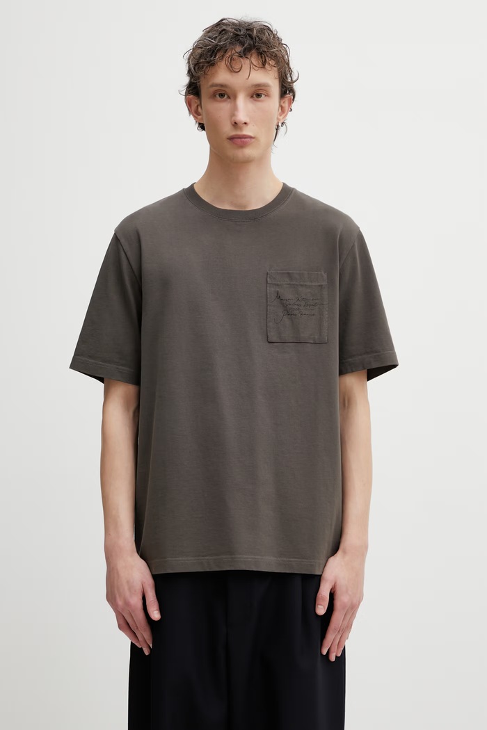 Maison Kitsuné Poetic Script t-shirt βαμβακερό ανδρικό πράσινο QM00104KJ7025