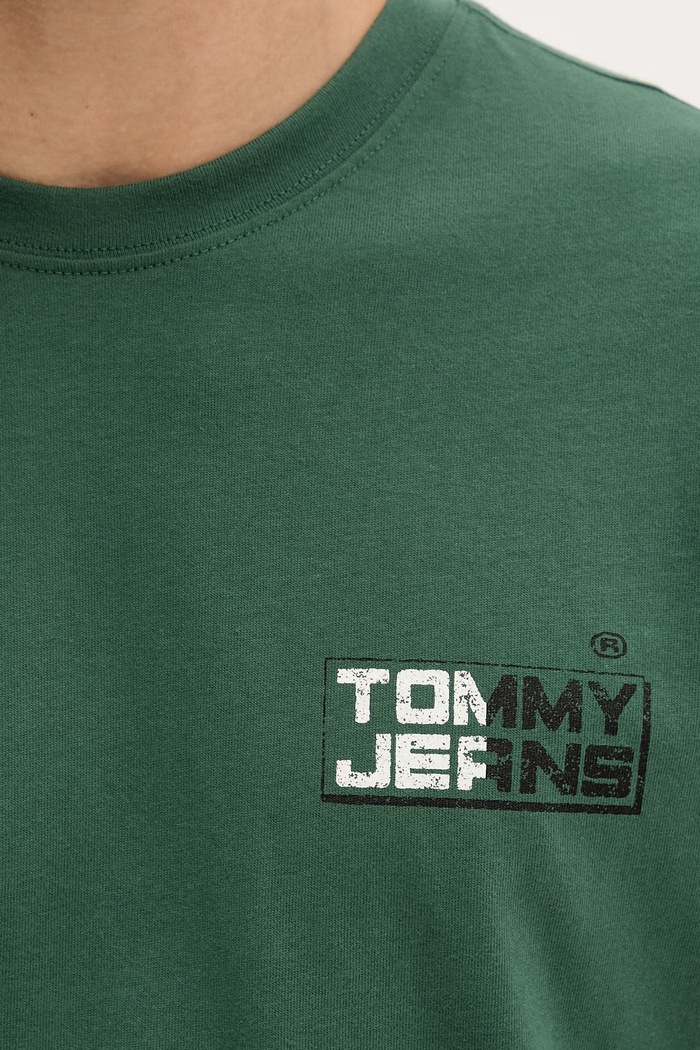 Tommy Jeans t-shirt férfi pamut DM0DM22536 zöld