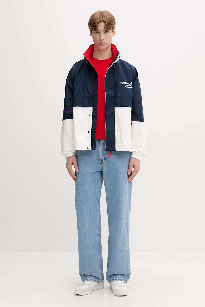 Tommy Jeans T-shirt męski bawełniany DM0DM22538 czerwony SS26
