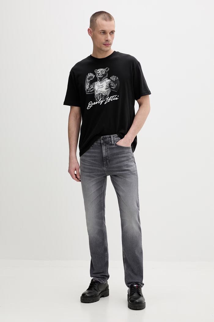 Tommy Jeans tričko pánske bavlnené DM0DM22543 čierna SS26