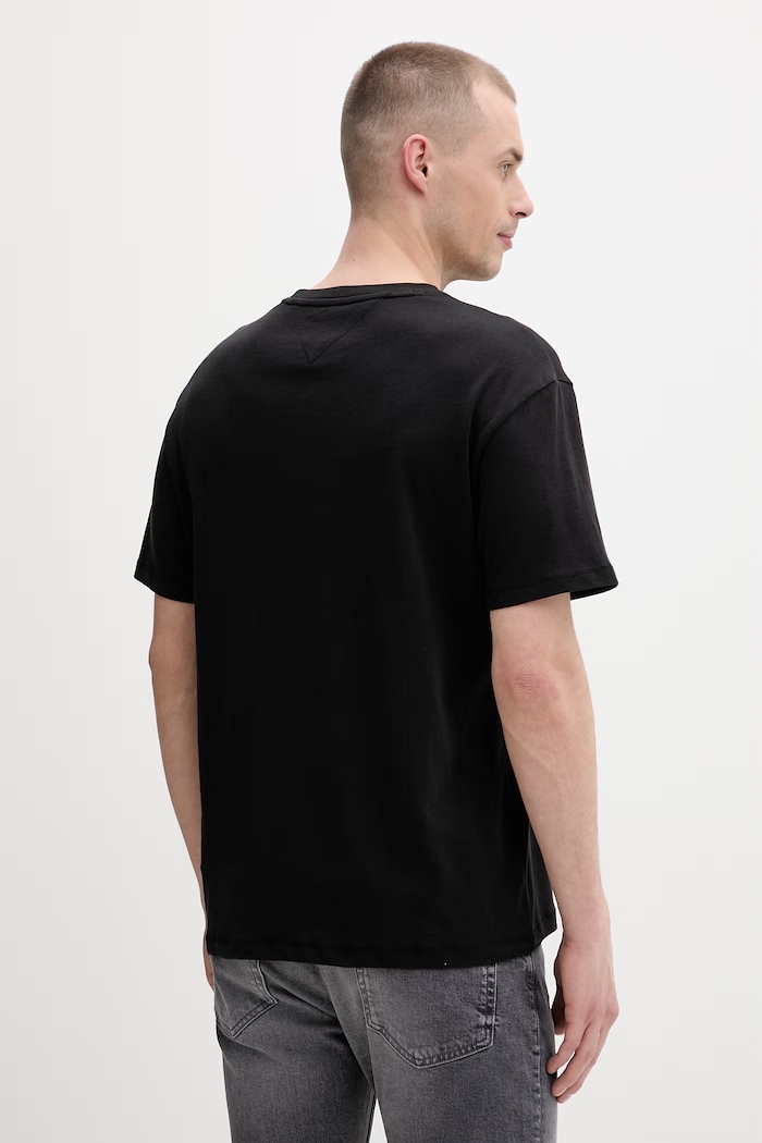 Oblečenie Tommy Jeans tričko pánske bavlnené DM0DM22543 čierna