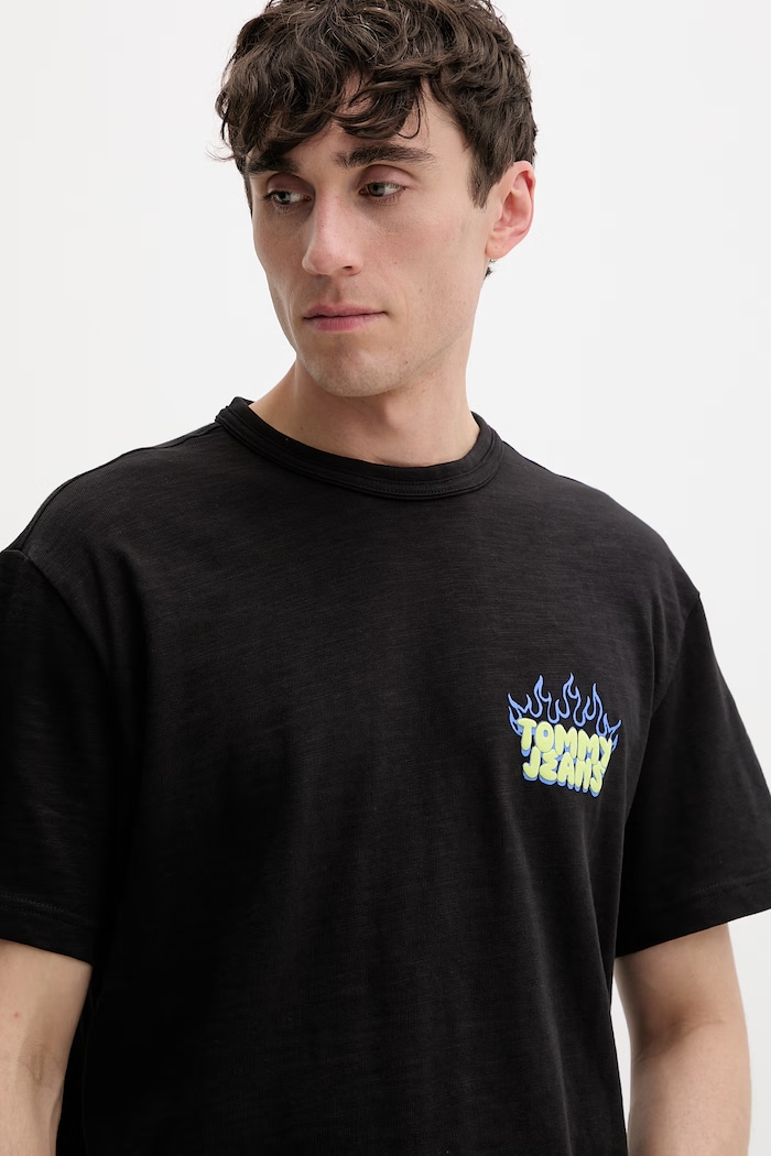 Tommy Jeans tričko pánske bavlnené čierna DM0DM22552