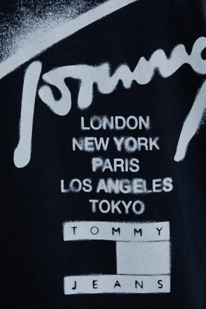 Tommy Jeans tričko pánske bavlnené DM0DM22553 tmavomodrá
