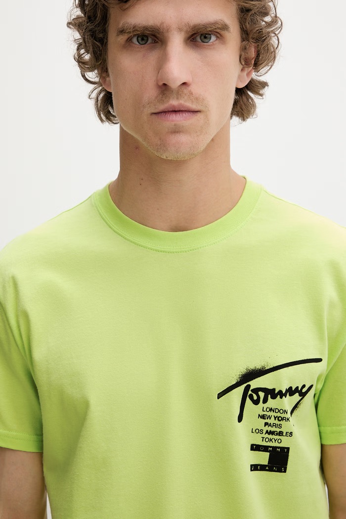 Tommy Jeans tričko pánske bavlnené zelená DM0DM22553
