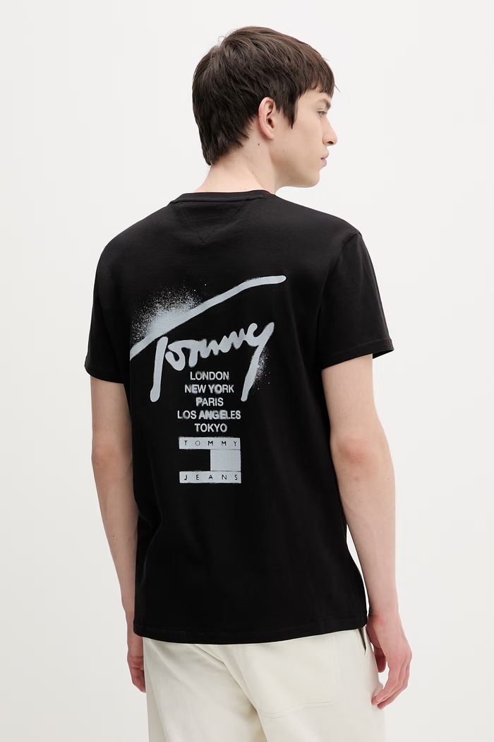 Tommy Jeans tričko pánske bavlnené čierna DM0DM22553
