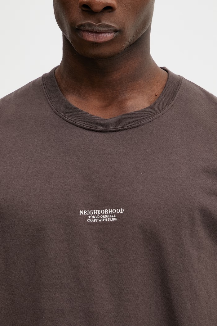 Βαμβακερό μπλουζάκι NEIGHBORHOOD TEE SS.12 καφέ 252PCNH.ST12