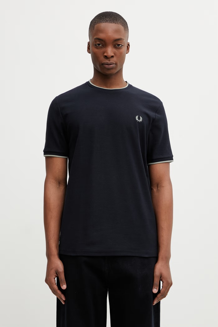 Bombažna kratka majica Fred Perry Z elastanom mornarsko modra M2397