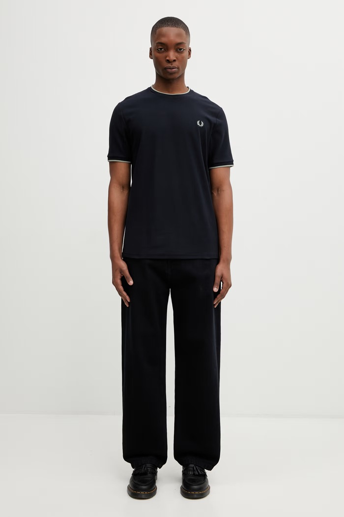 Bombažna kratka majica Fred Perry M2397 mornarsko modra