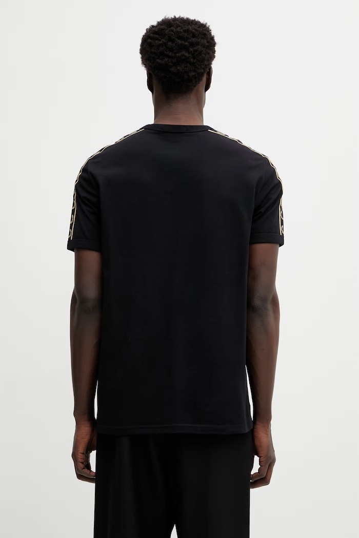 Oblečenie Fred Perry tričko pánske bavlnené M4613 čierna