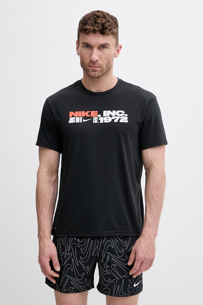 Nike kopalna majica moška črna NESSG522