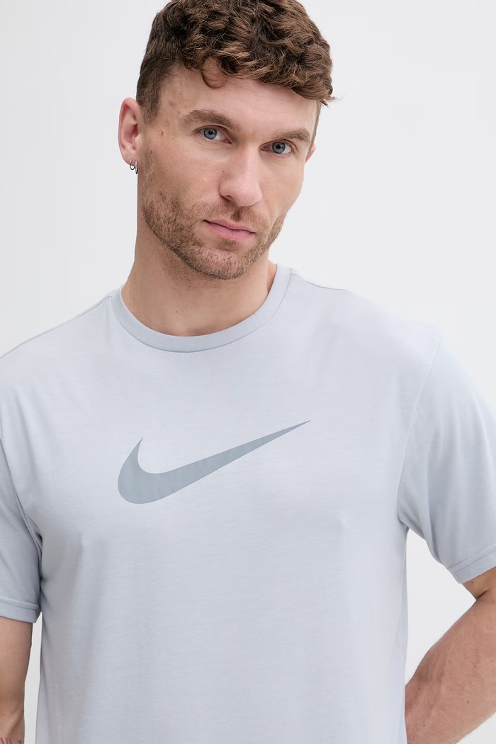 Oblačila Nike kopalna majica moška NESSG523 siva