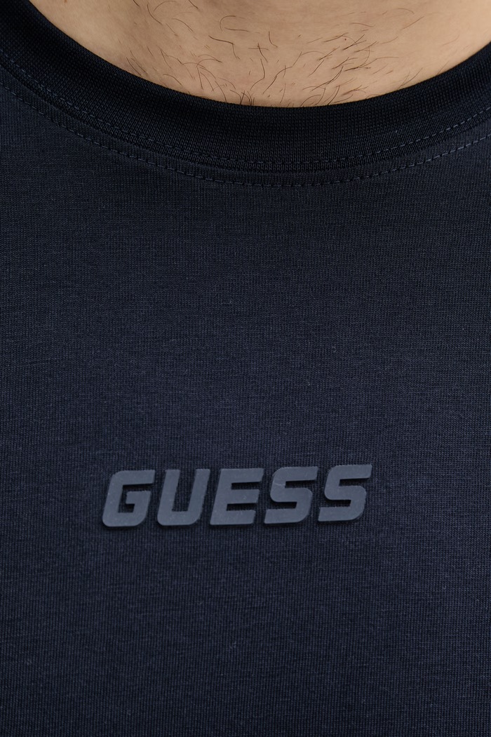 Guess tričko pánske bavlnené AMBROGIO Z6GI06.K2847 tmavomodrá