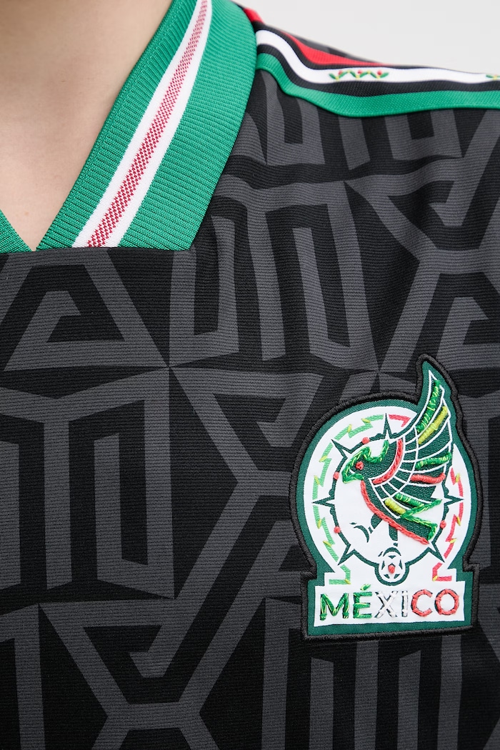 adidas Originals World Cup 2026 тениска мъжка черен KE5510