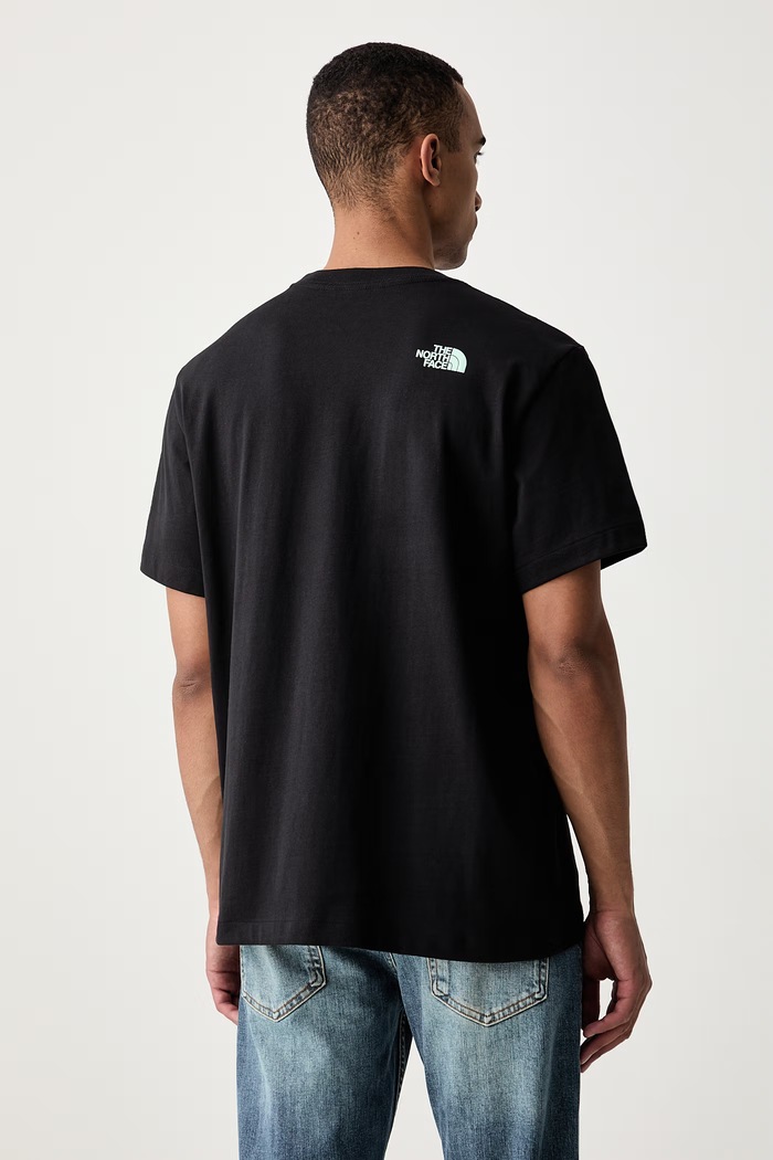 Odzież The North Face T-shirt męski bawełniany MOUNTAIN PLAY RELAXED NF0A8GQXJK31 czarny
