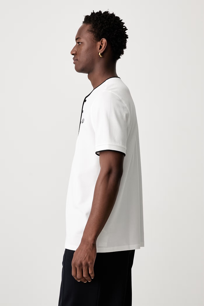Fred Perry T-shirt męski bawełniany M2446 biały SS26