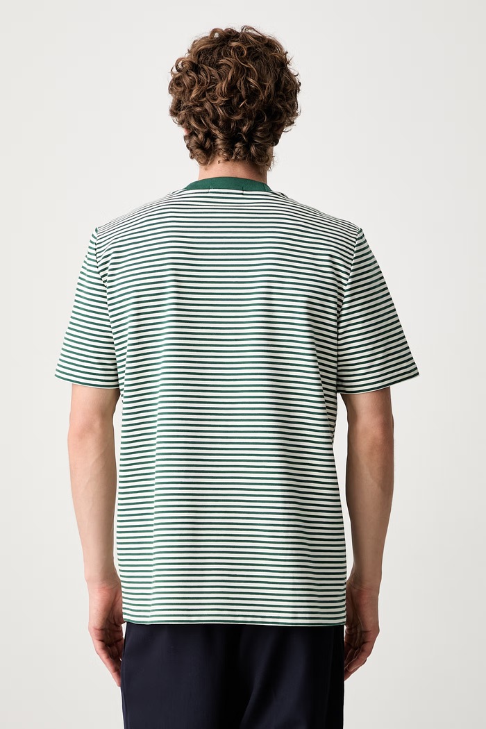 Odzież Fred Perry T-shirt męski bawełniany M6581.Z18 zielony
