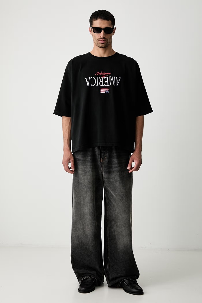 Willy Chavarria WELCOME TO AMERICA t-shirt βαμβακερό ανδρικό WCJSY0220 μαύρο SS26