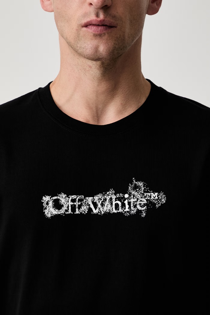 Off-White Heraldic Treshold Arrows тениска от памук мъжка 44MAA027S26J007001 черен