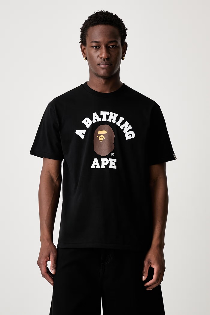 A Bathing Ape College T-shirt oversize bawełniany męski czarny 001TEM301001M