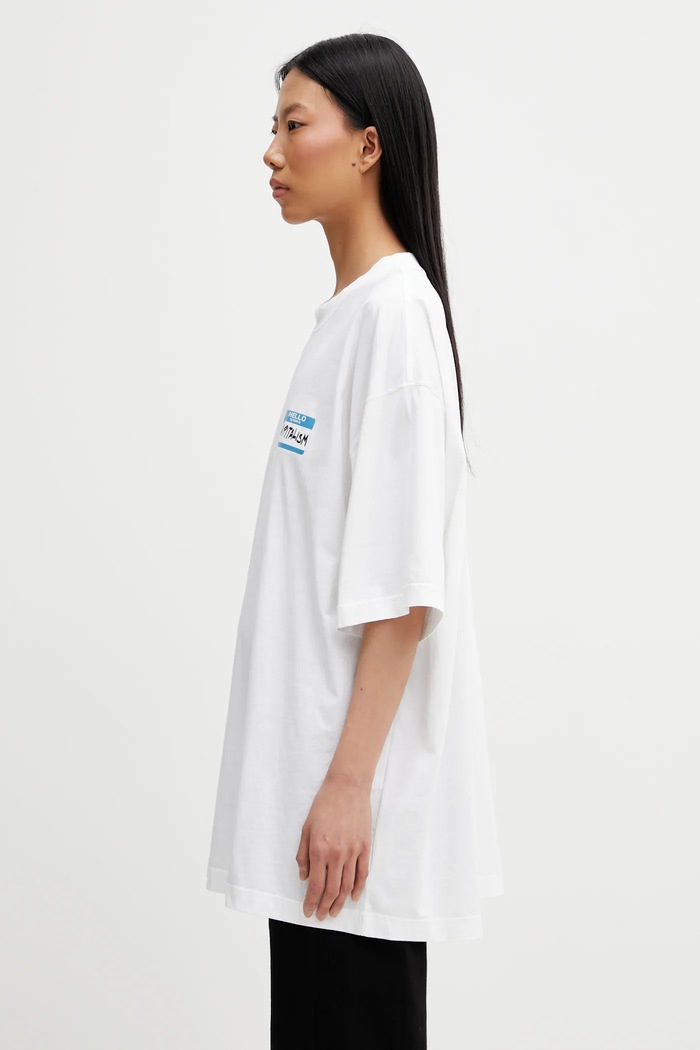 Bavlnené tričko VETEMENTS Sticker biela ME76TR227W
