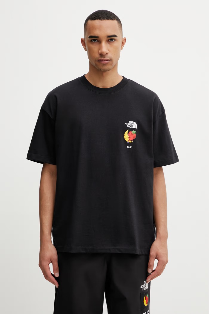 The North Face x SHF tricou din bumbac The North Face negru NF0A8HHPJK31