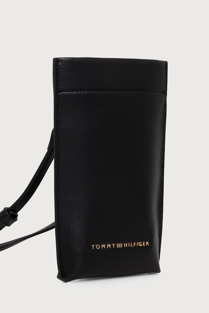 Tommy Hilfiger Pokrowiec na telefon damski z imitacji skóry AW0AW19348 czarny SS27